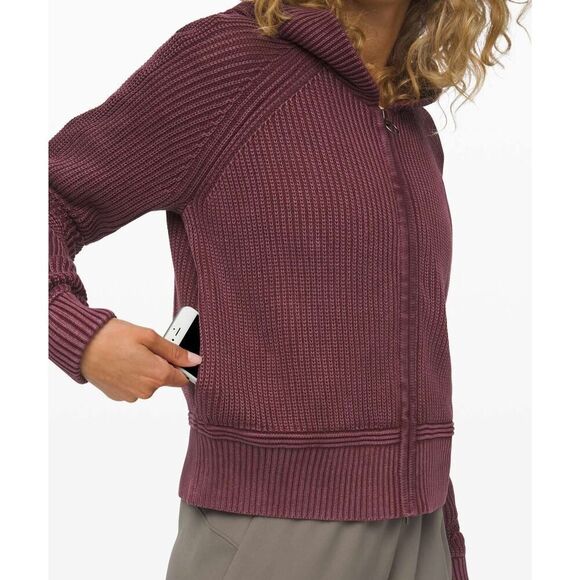 Lululemon Rest Assured Full Zip Hoodie in Washed Garnet - Size: Large - Picture 7 of 10